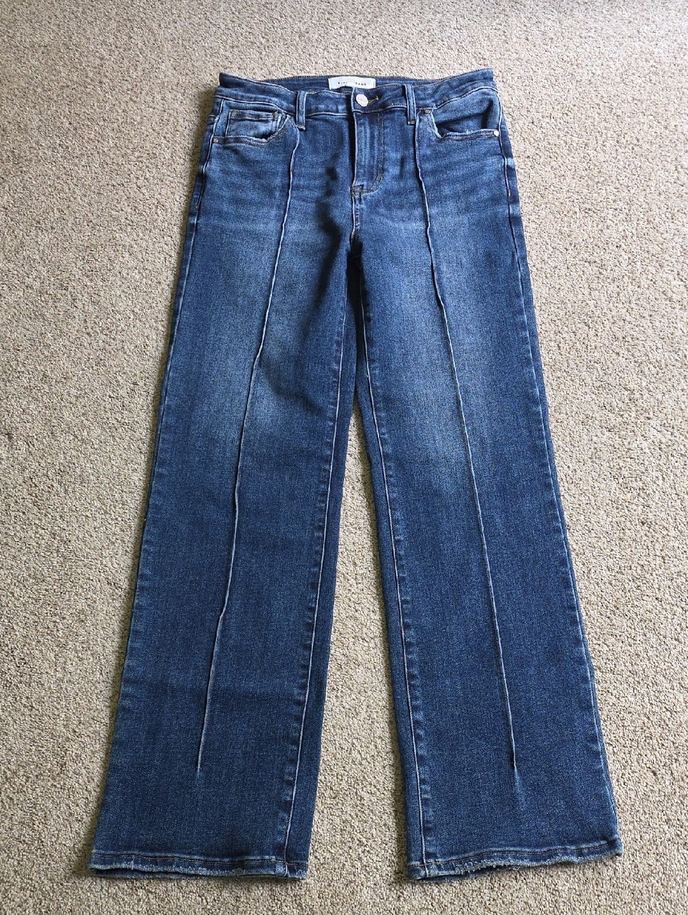 Risen High-Rise Dark Blue Women's Jeans with Front Crease